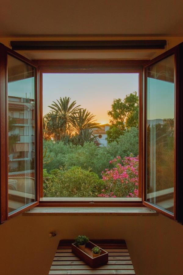 Bed and Breakfast Casa Vespucci Изола-делле-Феммине Экстерьер фото