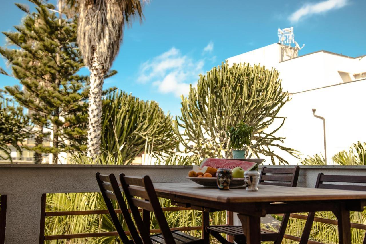 Bed and Breakfast Casa Vespucci Изола-делле-Феммине Экстерьер фото